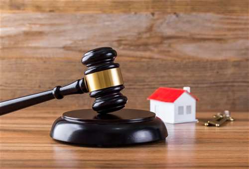 Aste immobiliari: il calo delle transazioni è un’opportunità per fare buoni affari Aste immobiliari: il calo delle transazioni è un’opportunità per fare buoni affari