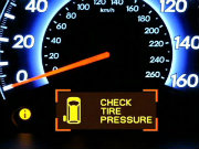 Guida sicura, TPMS e sistemi intelligenti