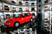 Auto, ennesimo segno più per le vendite in Europa