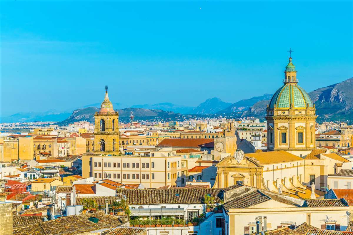 Case a Palermo, il calo dei prezzi spinge per l'acquisto