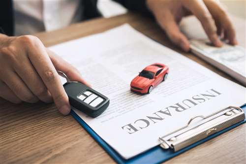 RC Auto con scatola nera: minori risparmi e diffusione in calo