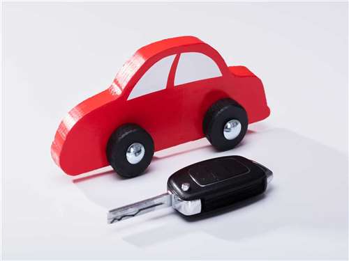 ANIA: prezzi RC Auto in calo dal 2012