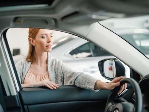 Auto, mercato europeo in rosso nel periodo estivo
