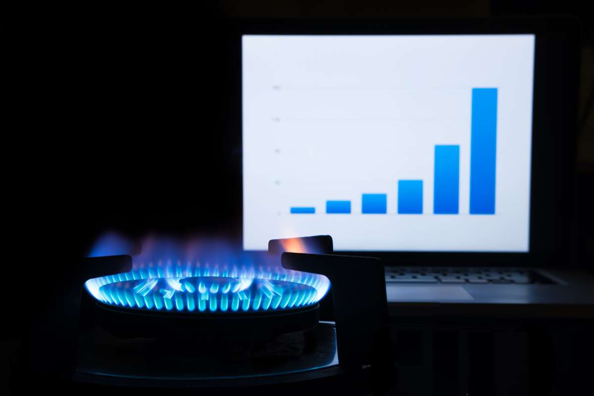 grafico raffigura aumento costo gas