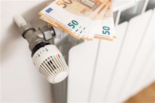 Rincari in vista per le bollette: ecco le sfide da fronteggiare