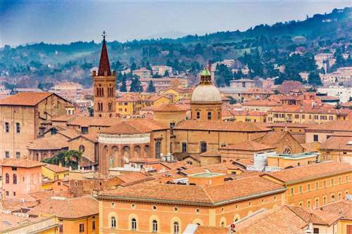 Casa: a Bologna il mercato immobiliare continua a tirare