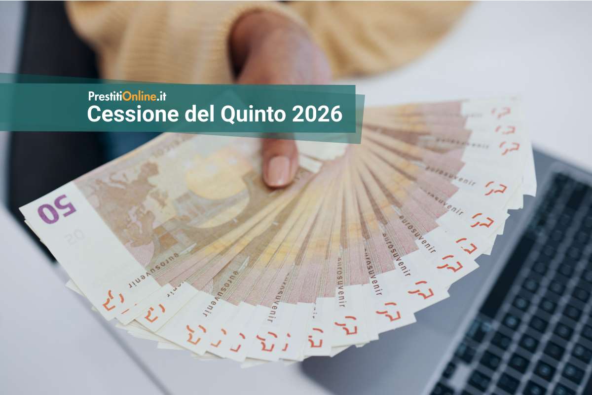 mano con banconote da 50 euro