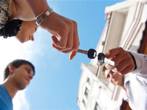 Passaggio di proprietà auto: modalità e costi per il 2021