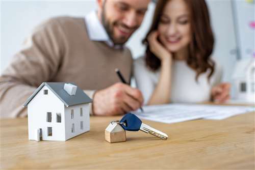 contratto preliminare e compromesso casa: come funziona, costi e registrazione