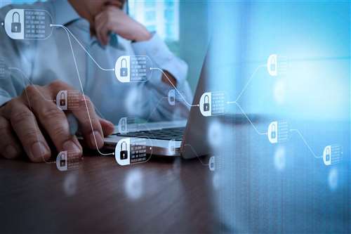 CRIF: più furti di dati sul web durante il lockdown