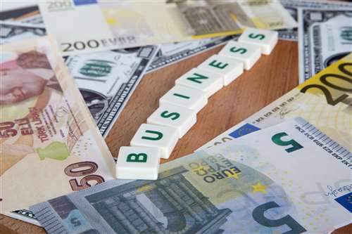 decreto bollette: tutti gli aiuti in arrivo per le imprese