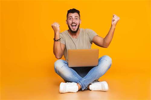 Illumina il tuo Natale con Octopus Energy e vinci fino a 1.000 euro in bolletta