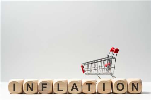 inflazione in crescita, ma i tassi dei prestiti scendono