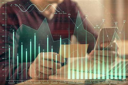 Mercato del credito 2025: crescono i mutui e i pagamenti digitali, i dati di Experian