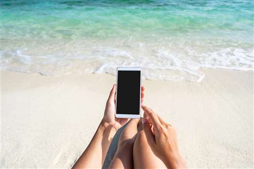 giga in vacanza all’estero: quanto traffico dati serve per un viaggio nel 2026?