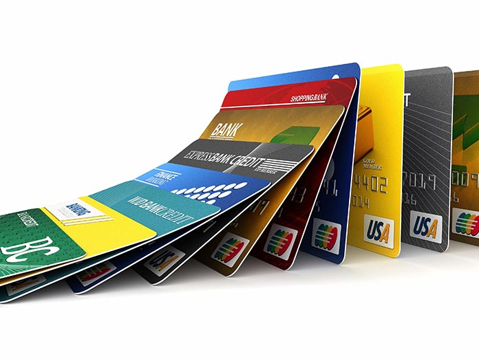 Il futuro dei pagamenti Ã¨ nelle carte e negli smartphone