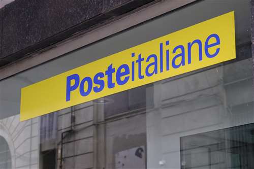 Poste aumenta la quota in TIM: cosa cambia per il futuro dell’operatore