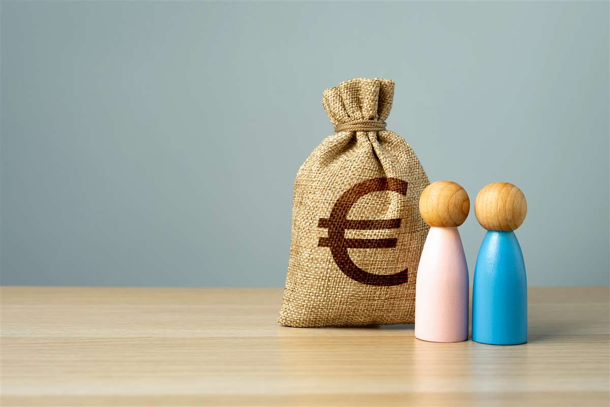 Prestiti alle famiglie in crescita, ma i tassi restano alti. Ecco come risparmiare