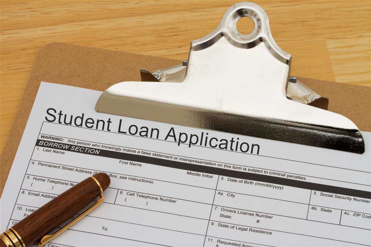 form per la richiesta di un prestito a studenti