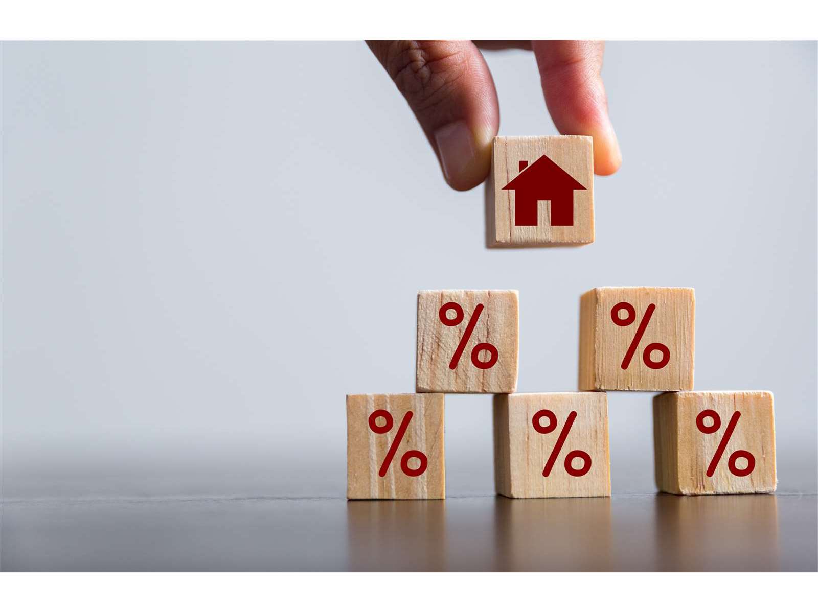Mutui più vantaggiosi: parabola discendente dei tassi in 12 mesi